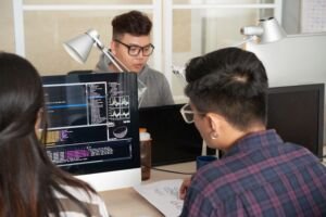 Accurate Online Manufaktur Efisiensi Produksi dan Pembukuan Pabrikasi Anda