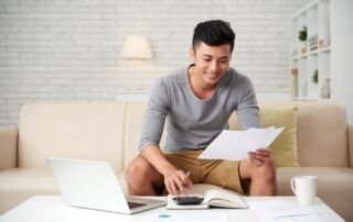 Bangun Strategi Bisnis yang Efektif dengan Bantuan Accurate Online