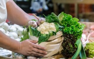 Lonjakan Penjualan Jelang Lebaran Kelola Stok Akurat dan Otomatis dengan Accurate Online