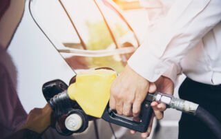 Menkeu Purbaya Tambah Subsidi BBM Rp 100 Triliun untuk Jaga Stabilitas Harga dan Dampaknya bagi Bisnis