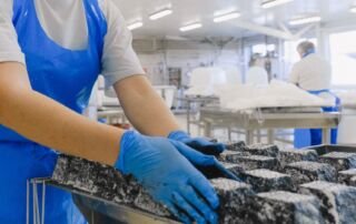 Optimasi Pengawasan dan Alur Produksi Lebih Mudah dengan Accurate Online Manufaktur