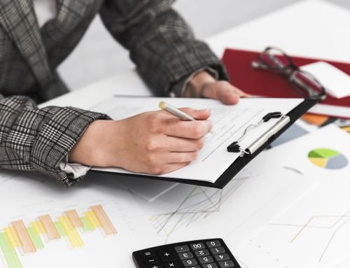 Panduan Proses Akuntansi Bisnis UMKM: Kelola Lebih Mudah dengan Accurate Online