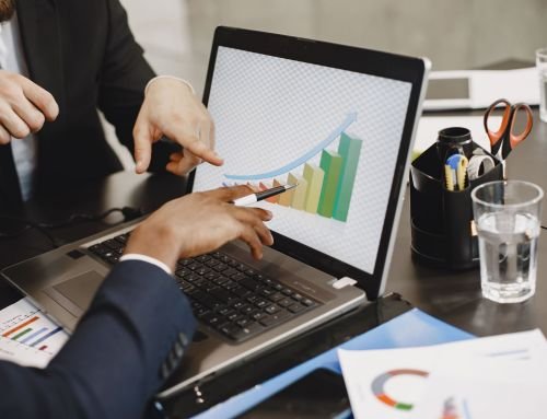 Penjualan Naik, Tapi Pekerjaan Administrasi Ikut Menumpuk? Otomatiskan dengan Accurate Online